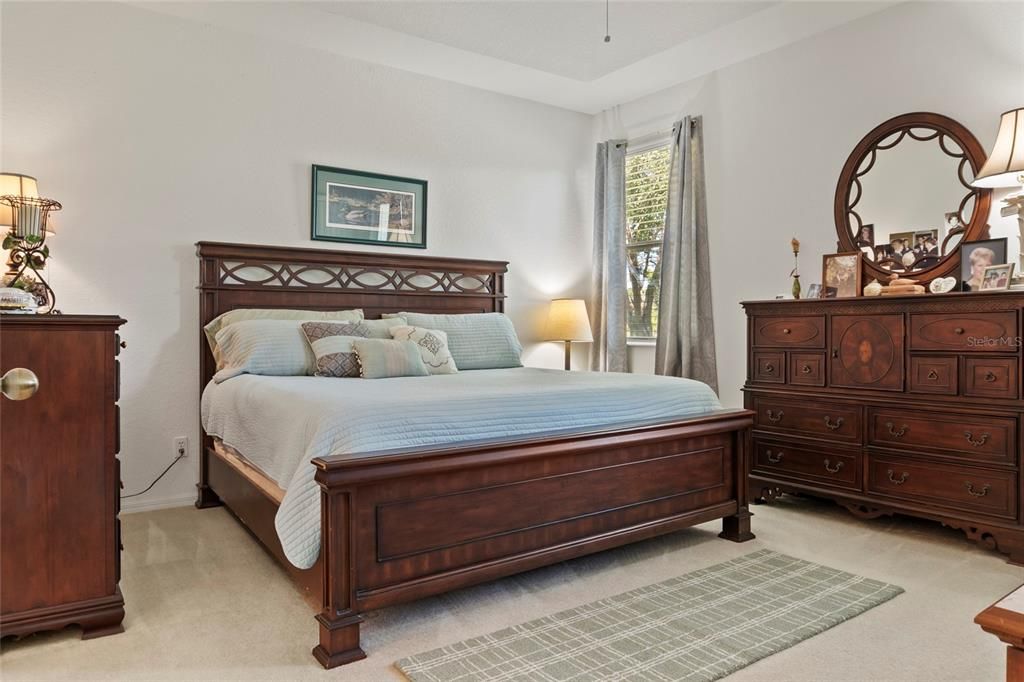 For Sale: $250,000 (3 beds, 2 baths, 1471 Square Feet)