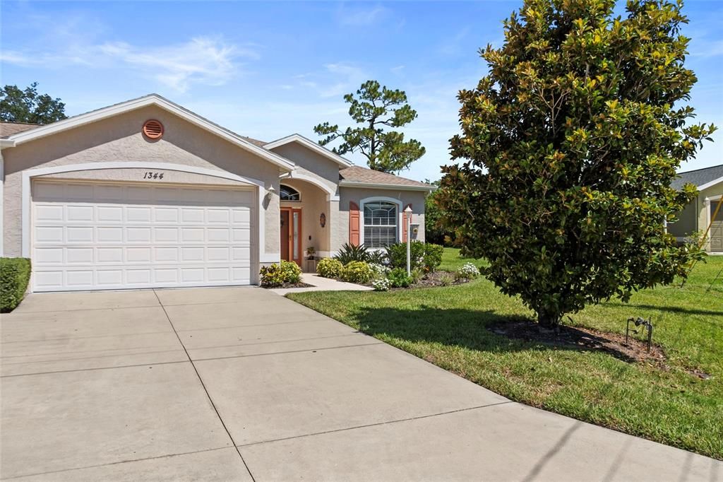 For Sale: $250,000 (3 beds, 2 baths, 1471 Square Feet)