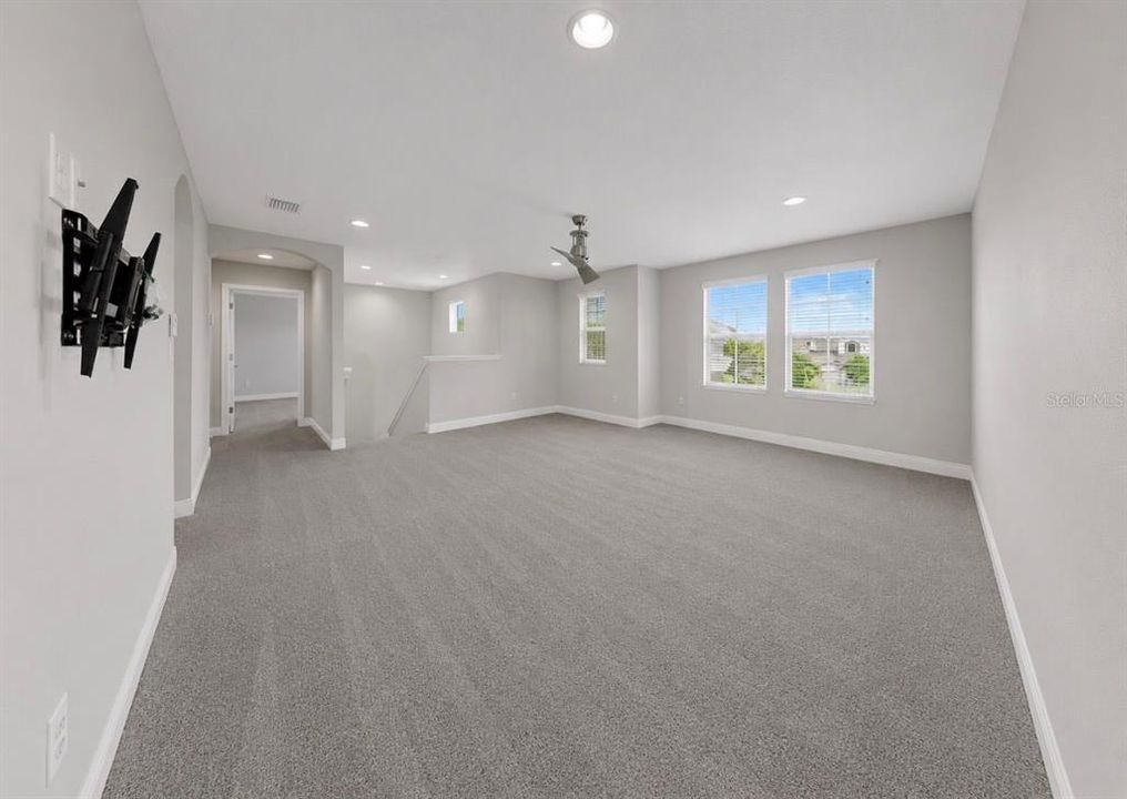 For Sale: $650,000 (4 beds, 3 baths, 3260 Square Feet)