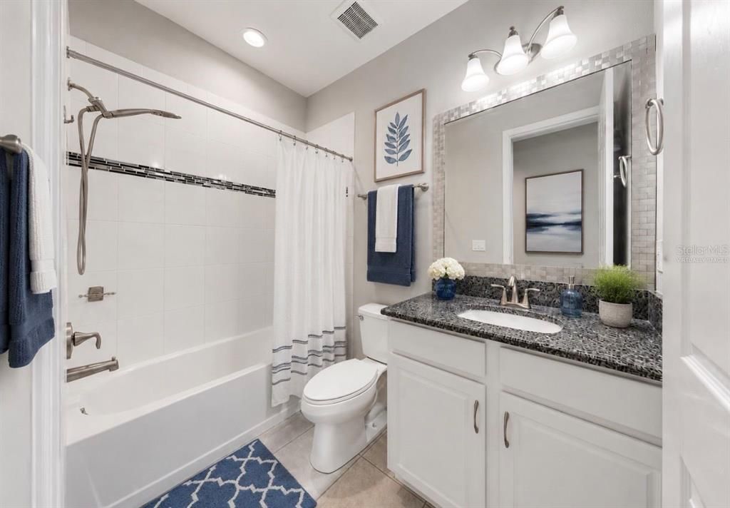 For Sale: $650,000 (4 beds, 3 baths, 3260 Square Feet)
