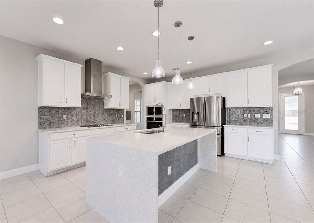 For Sale: $650,000 (4 beds, 3 baths, 3260 Square Feet)