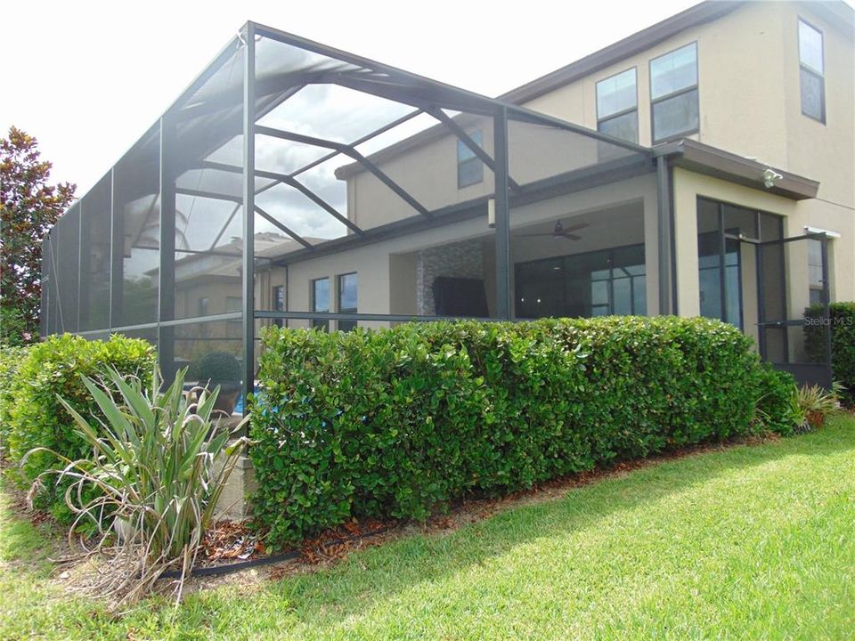 For Sale: $650,000 (4 beds, 3 baths, 3260 Square Feet)
