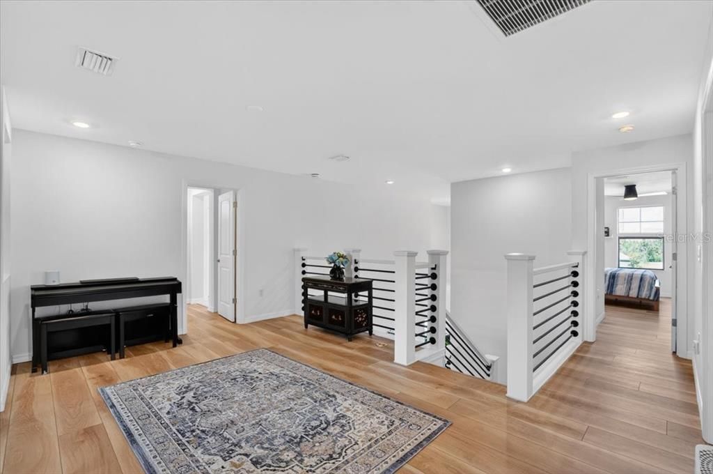 For Sale: $750,000 (5 beds, 3 baths, 3285 Square Feet)