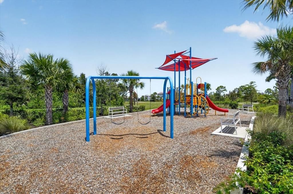 For Sale: $750,000 (5 beds, 3 baths, 3285 Square Feet)