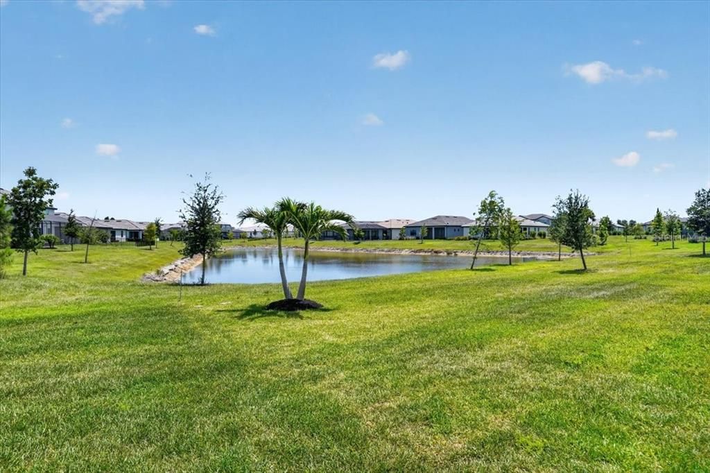 For Sale: $750,000 (5 beds, 3 baths, 3285 Square Feet)