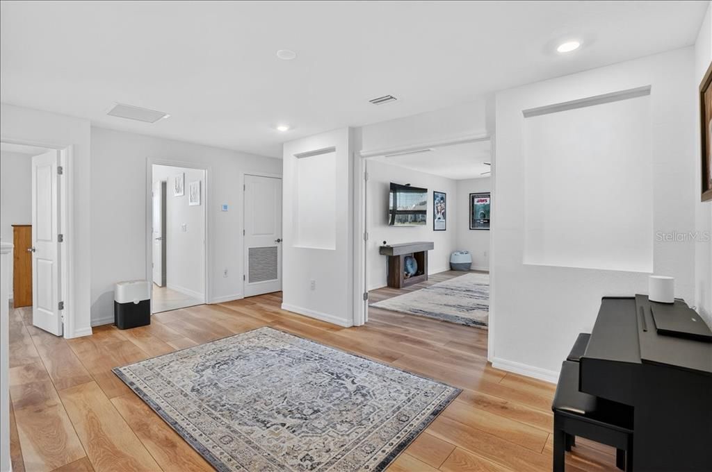 For Sale: $750,000 (5 beds, 3 baths, 3285 Square Feet)