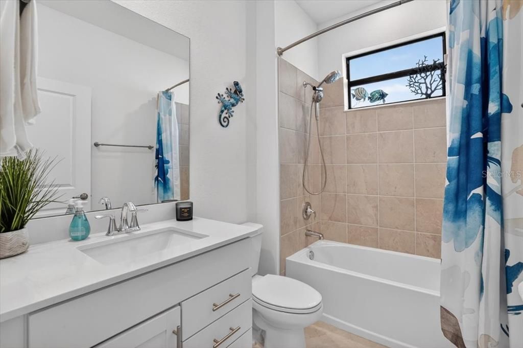 For Sale: $750,000 (5 beds, 3 baths, 3285 Square Feet)