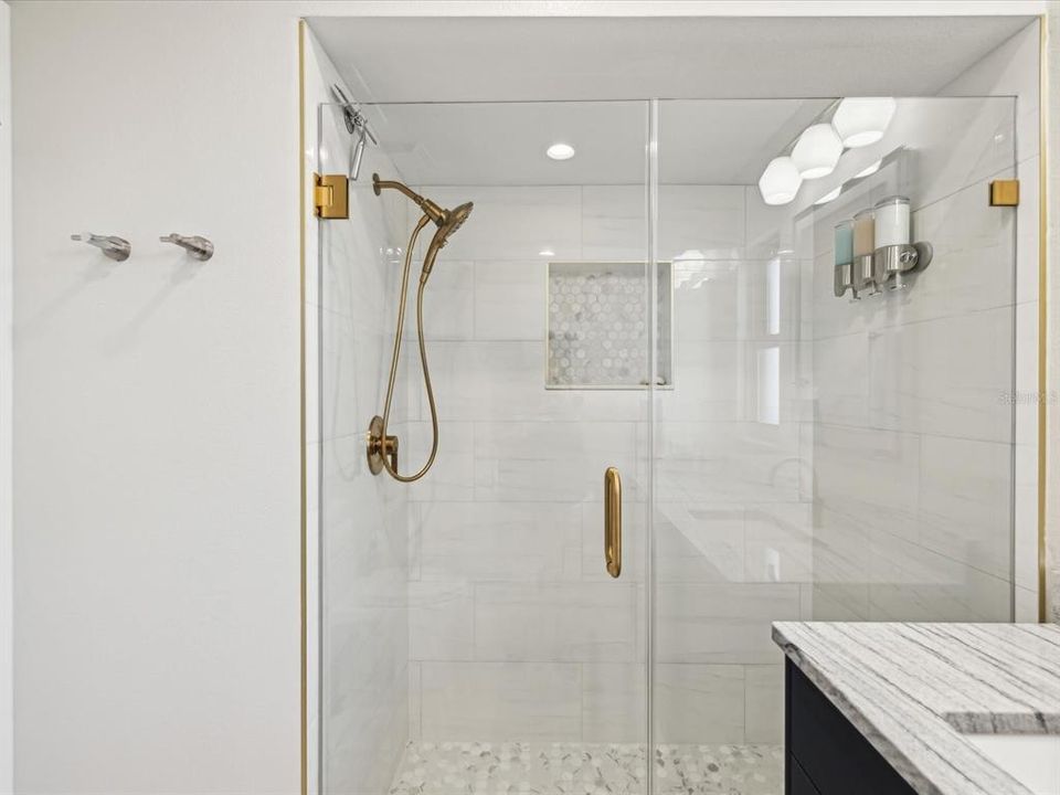 For Rent: $7,500 (3 beds, 2 baths, 1908 Square Feet)