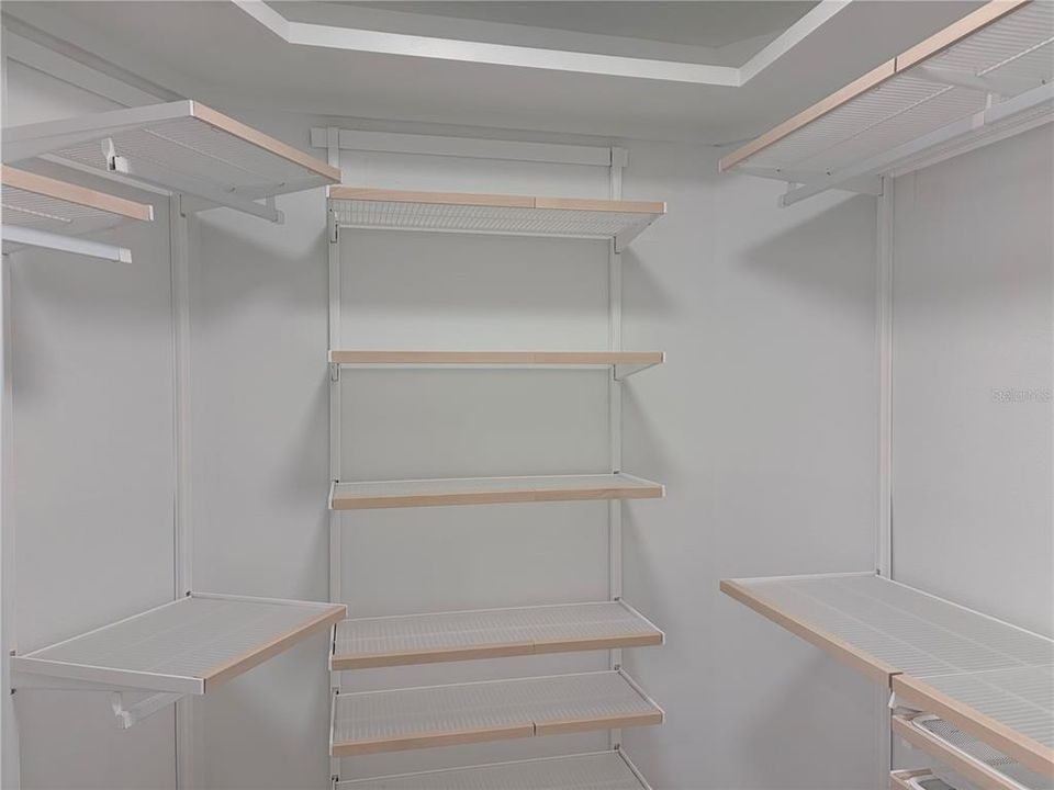For Rent: $7,500 (3 beds, 2 baths, 1908 Square Feet)