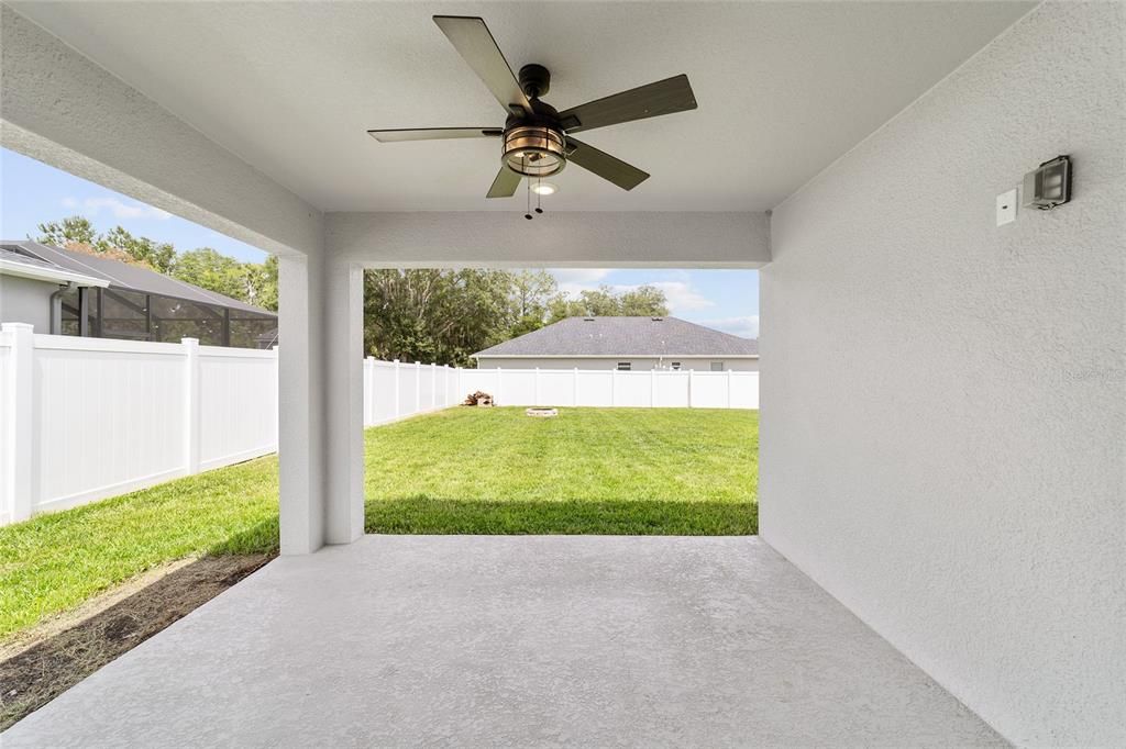 For Sale: $290,000 (3 beds, 2 baths, 1541 Square Feet)