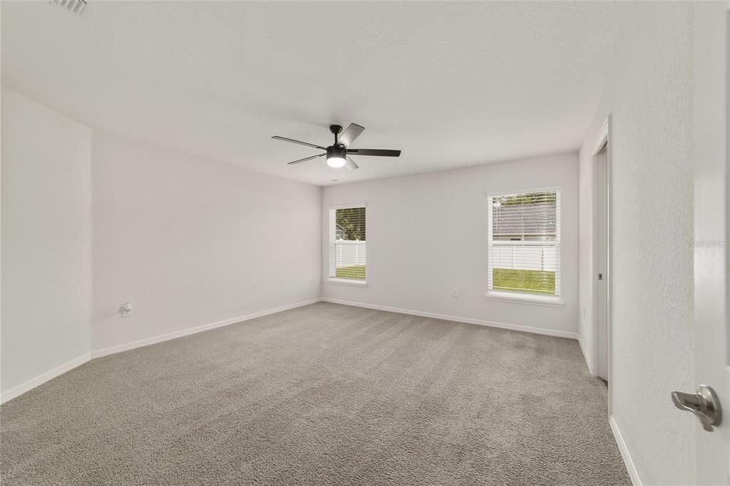 For Sale: $290,000 (3 beds, 2 baths, 1541 Square Feet)