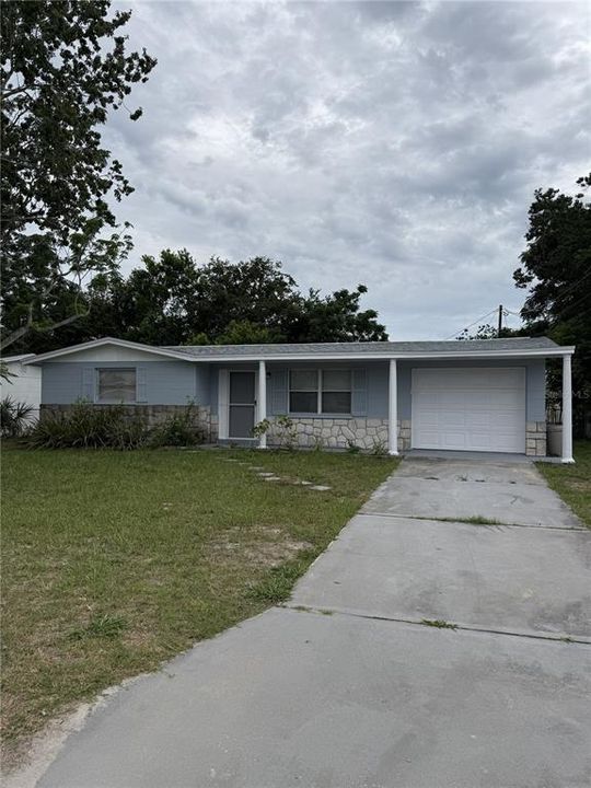 For Rent: $1,500 (2 beds, 1 baths, 926 Square Feet)