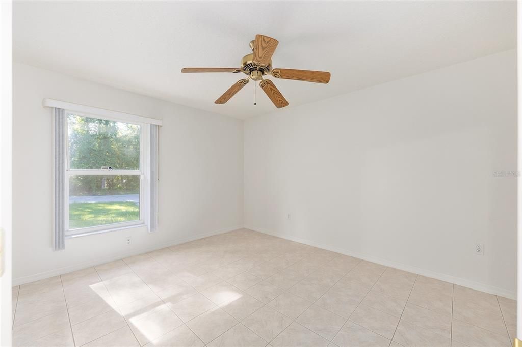 For Sale: $519,000 (3 beds, 2 baths, 2522 Square Feet)