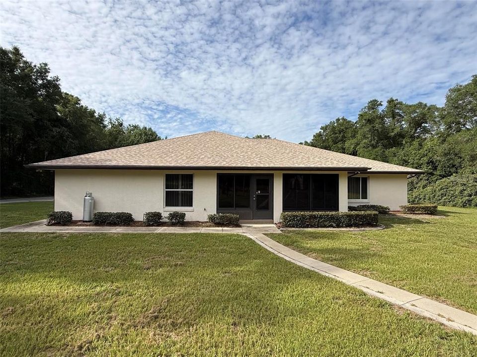 For Sale: $519,000 (3 beds, 2 baths, 2522 Square Feet)