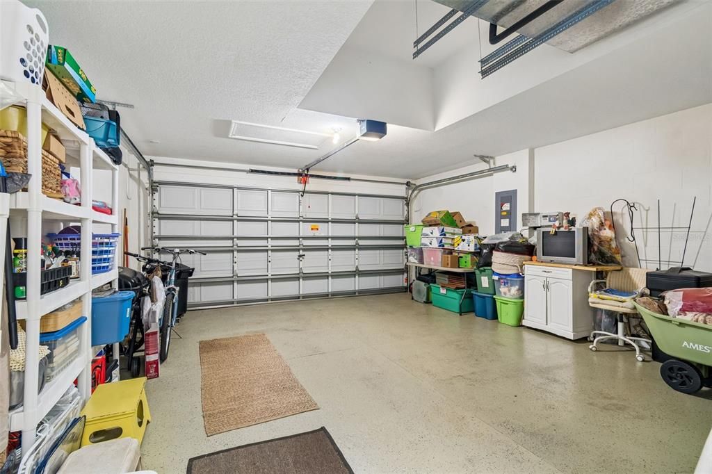 For Sale: $315,000 (2 beds, 2 baths, 1574 Square Feet)