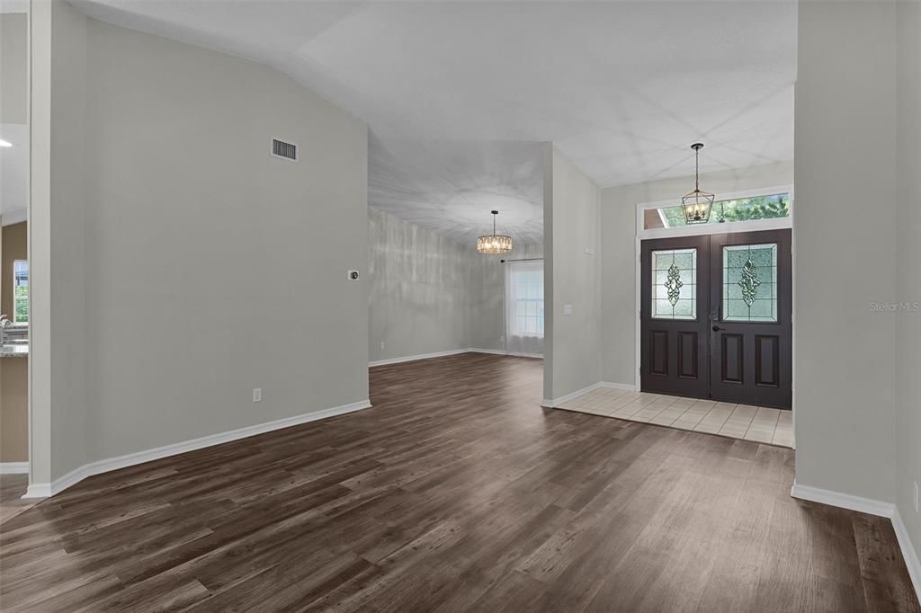 Active With Contract: $440,000 (3 beds, 2 baths, 2189 Square Feet)