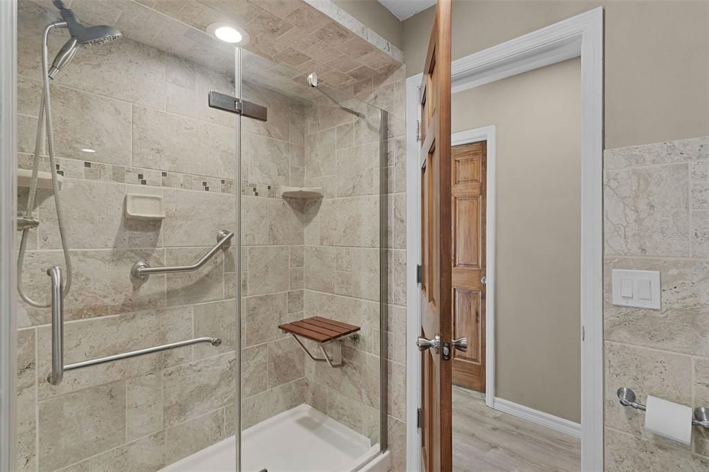 Active With Contract: $440,000 (3 beds, 2 baths, 2189 Square Feet)