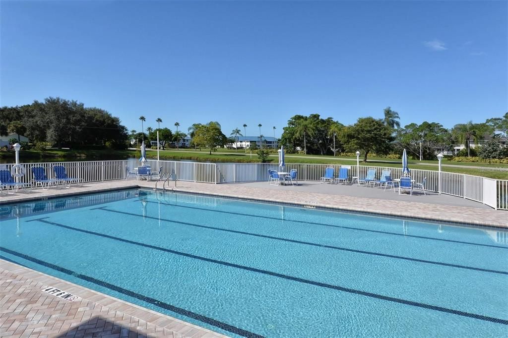 For Rent: $2,700 (3 beds, 2 baths, 1216 Square Feet)