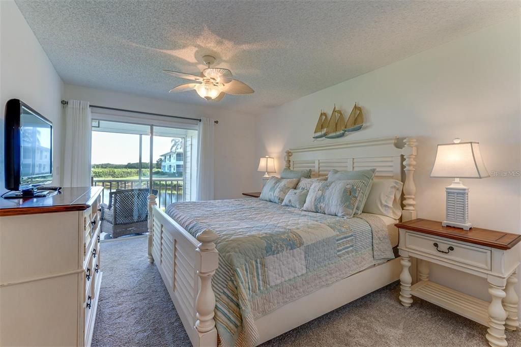 For Rent: $2,700 (3 beds, 2 baths, 1216 Square Feet)