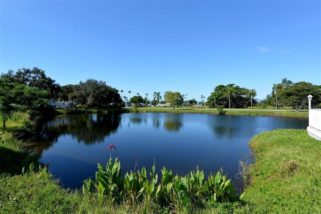 For Rent: $2,700 (3 beds, 2 baths, 1216 Square Feet)