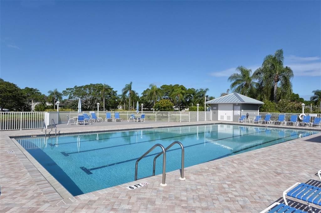 For Rent: $2,700 (3 beds, 2 baths, 1216 Square Feet)