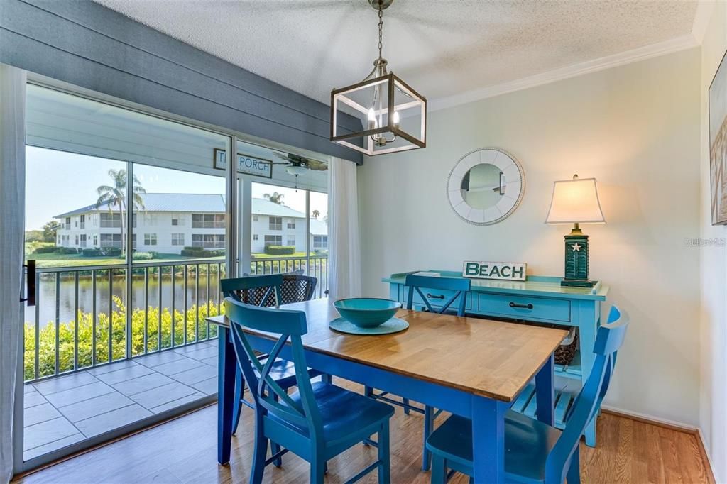 For Rent: $2,700 (3 beds, 2 baths, 1216 Square Feet)