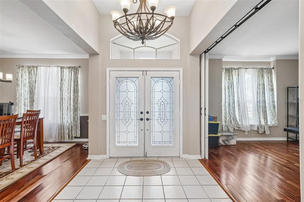 For Sale: $695,000 (4 beds, 2 baths, 2442 Square Feet)