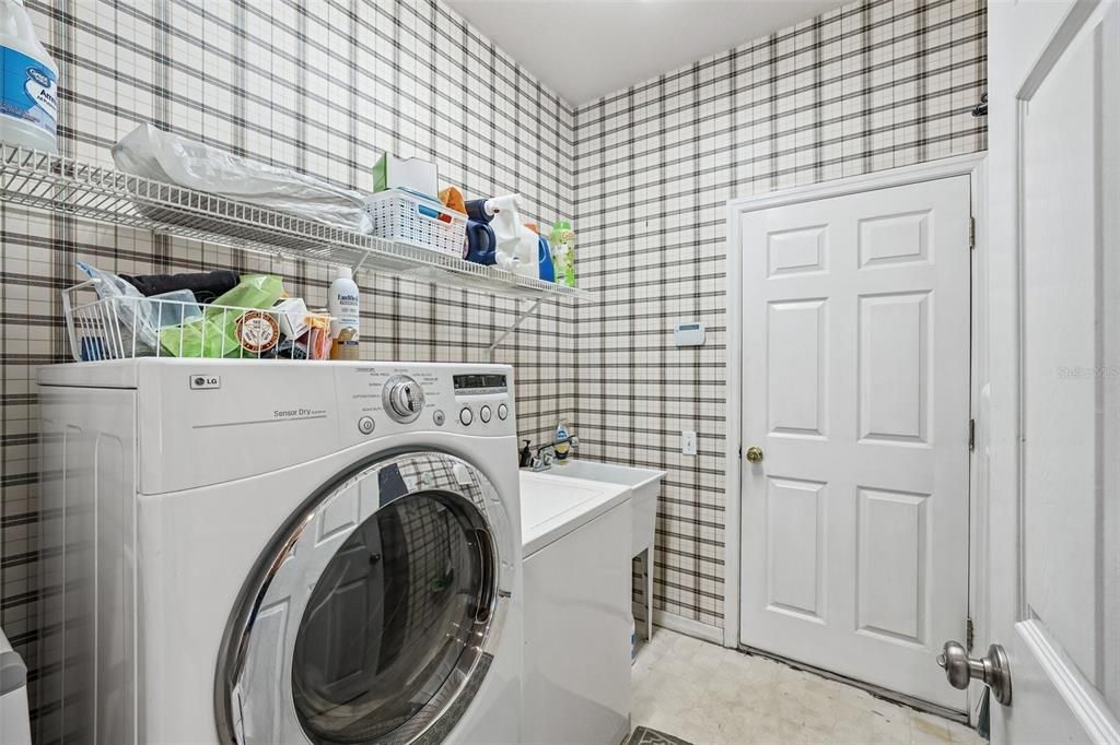 For Sale: $695,000 (4 beds, 2 baths, 2442 Square Feet)