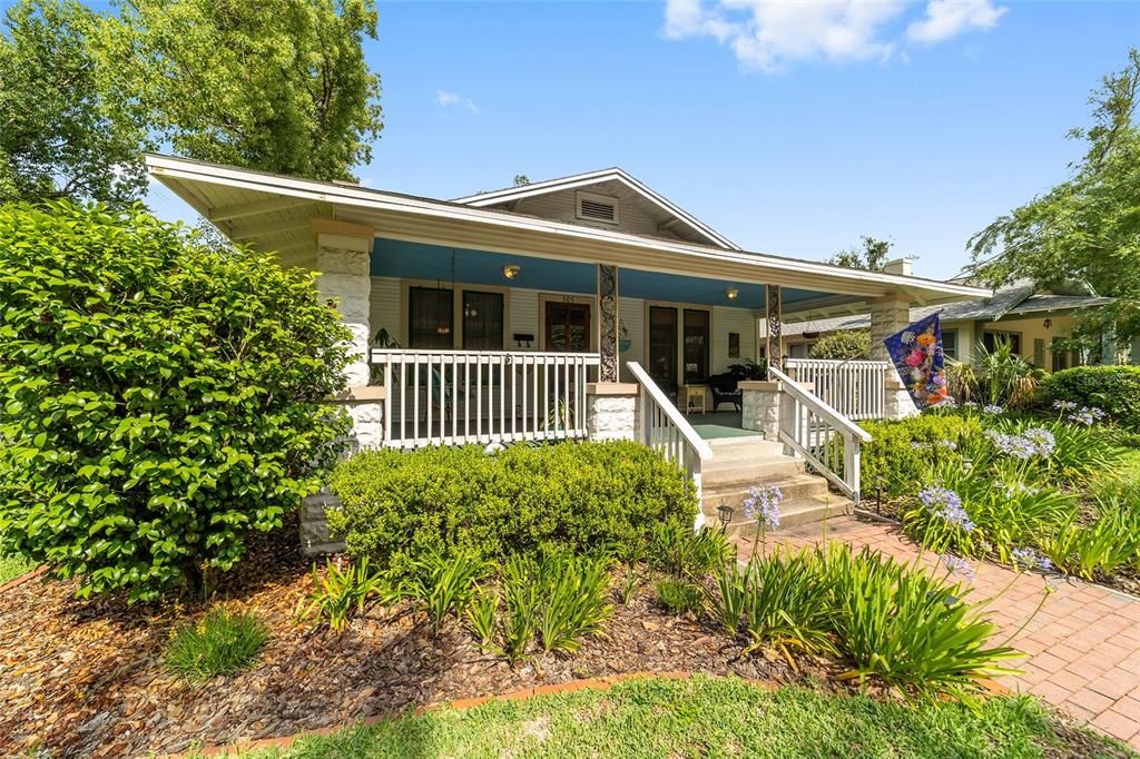 For Sale: $410,000 (3 beds, 1 baths, 1428 Square Feet)