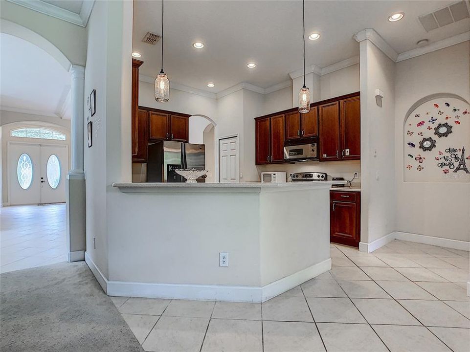 For Rent: $3,600 (4 beds, 3 baths, 2540 Square Feet)