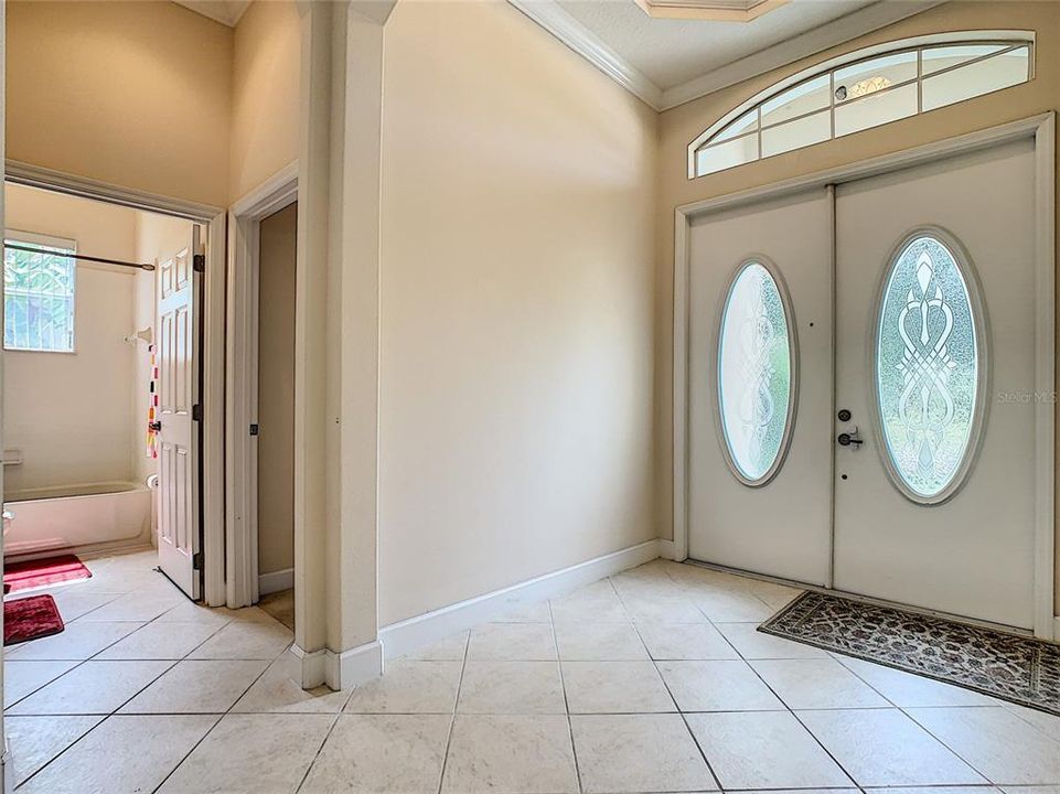 For Rent: $3,600 (4 beds, 3 baths, 2540 Square Feet)