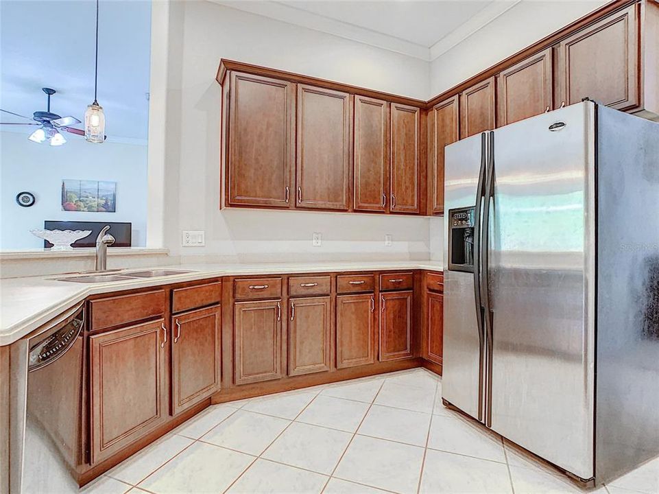 For Rent: $3,600 (4 beds, 3 baths, 2540 Square Feet)