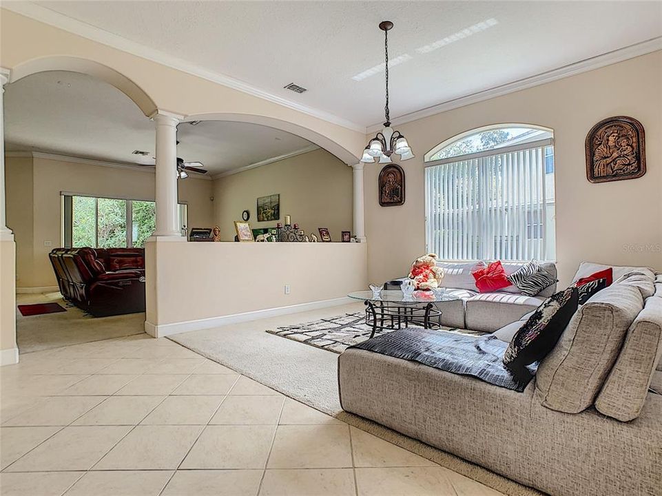For Rent: $3,600 (4 beds, 3 baths, 2540 Square Feet)