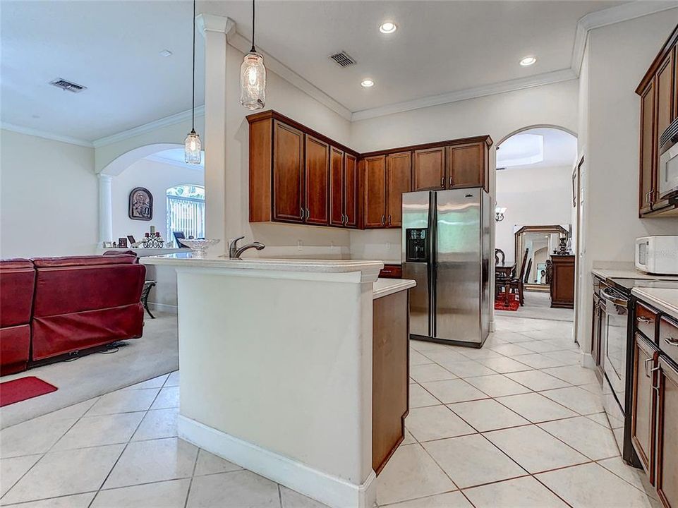 For Rent: $3,600 (4 beds, 3 baths, 2540 Square Feet)