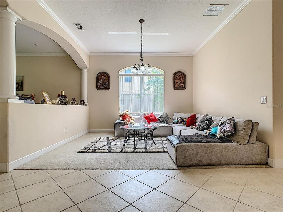 For Rent: $3,600 (4 beds, 3 baths, 2540 Square Feet)