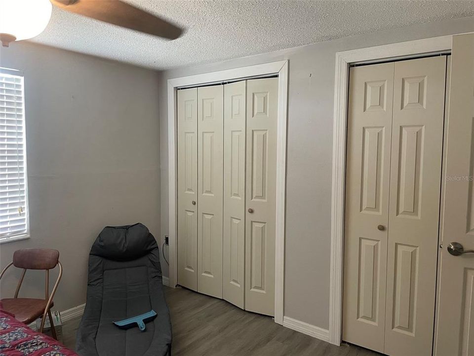 For Sale: $324,000 (2 beds, 2 baths, 1709 Square Feet)
