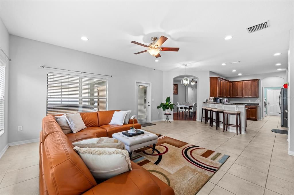 For Sale: $459,000 (4 beds, 3 baths, 2382 Square Feet)