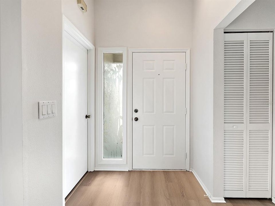 En Venta: $399,000 (3 camas, 2 baños, 1316 Pies cuadrados)