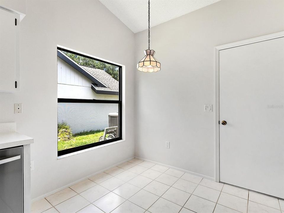 En Venta: $399,000 (3 camas, 2 baños, 1316 Pies cuadrados)