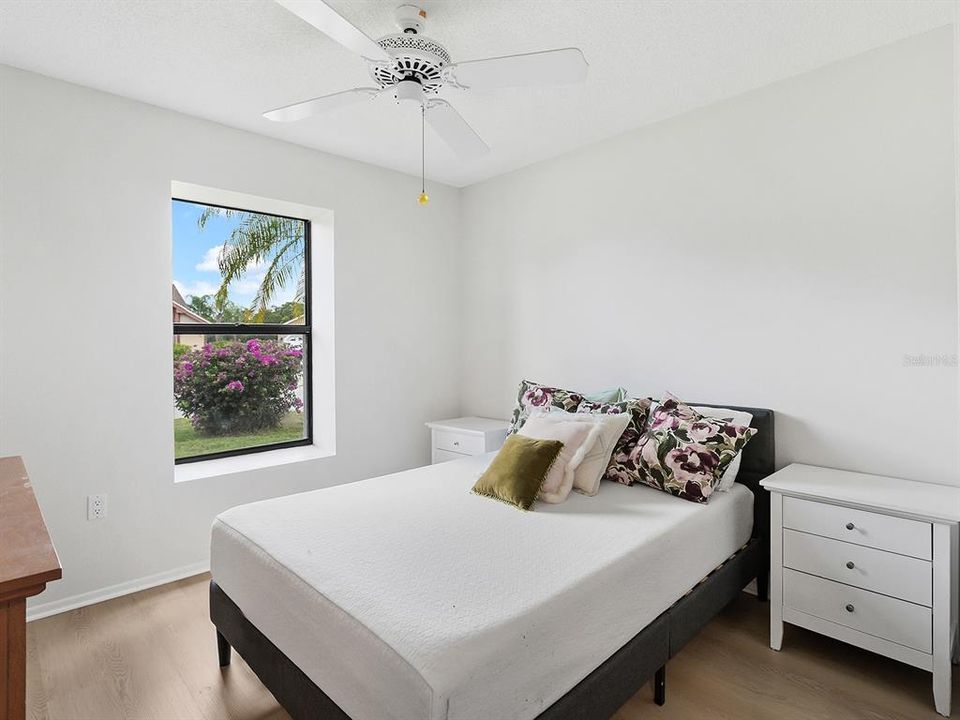 En Venta: $399,000 (3 camas, 2 baños, 1316 Pies cuadrados)