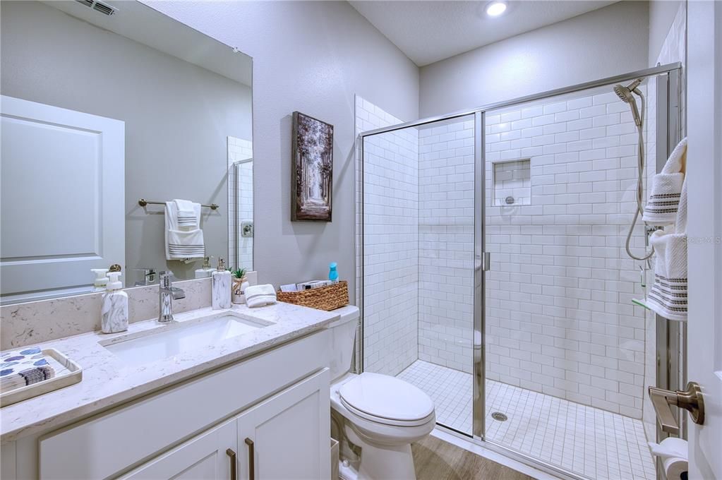 For Sale: $485,000 (5 beds, 4 baths, 2788 Square Feet)