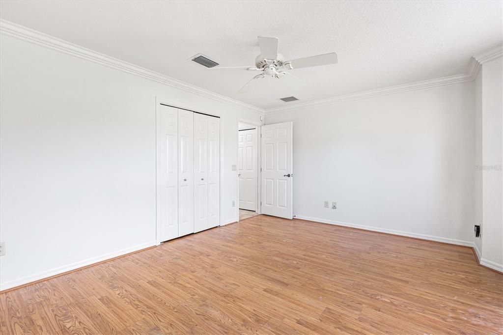 For Sale: $725,000 (3 beds, 2 baths, 2021 Square Feet)
