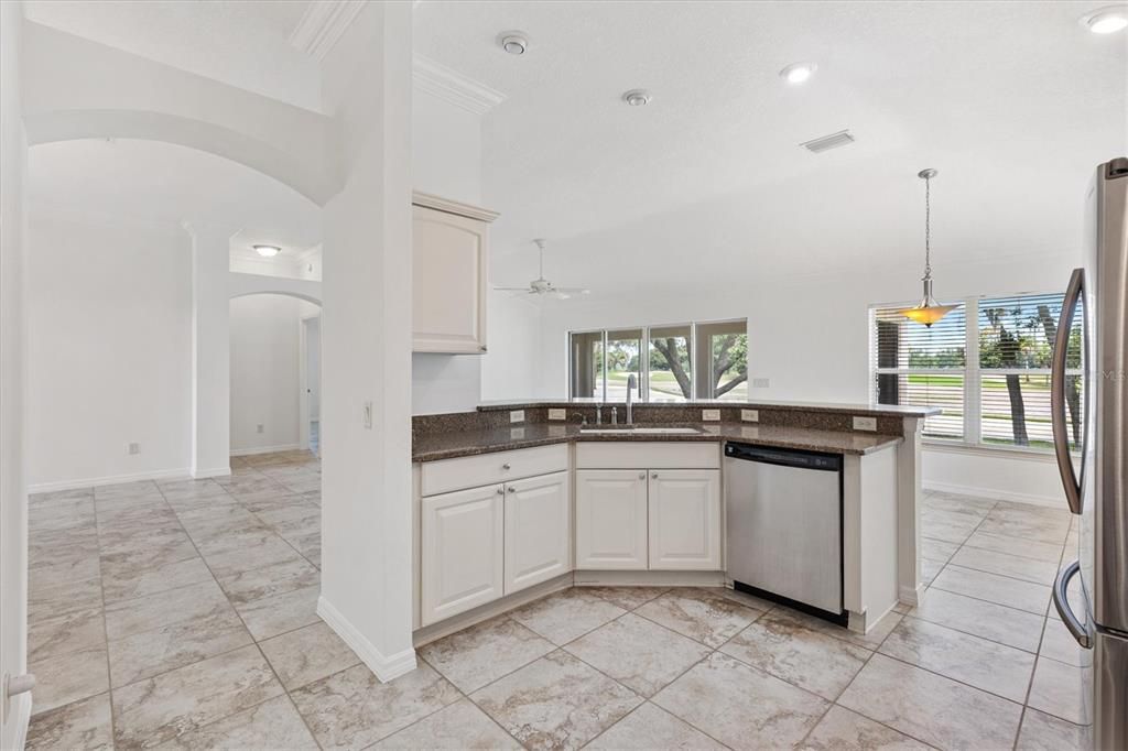 For Sale: $725,000 (3 beds, 2 baths, 2021 Square Feet)