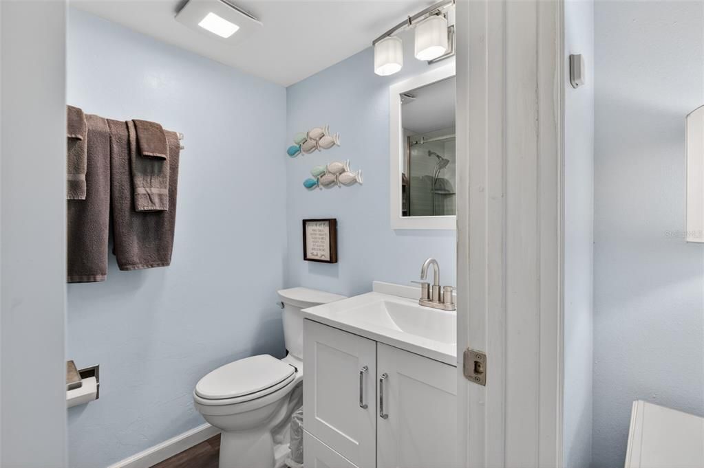 For Sale: $600,000 (2 beds, 2 baths, 1129 Square Feet)