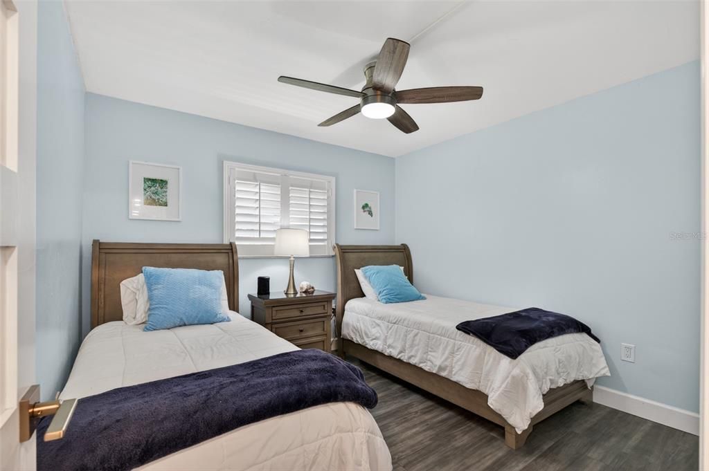 For Sale: $600,000 (2 beds, 2 baths, 1129 Square Feet)