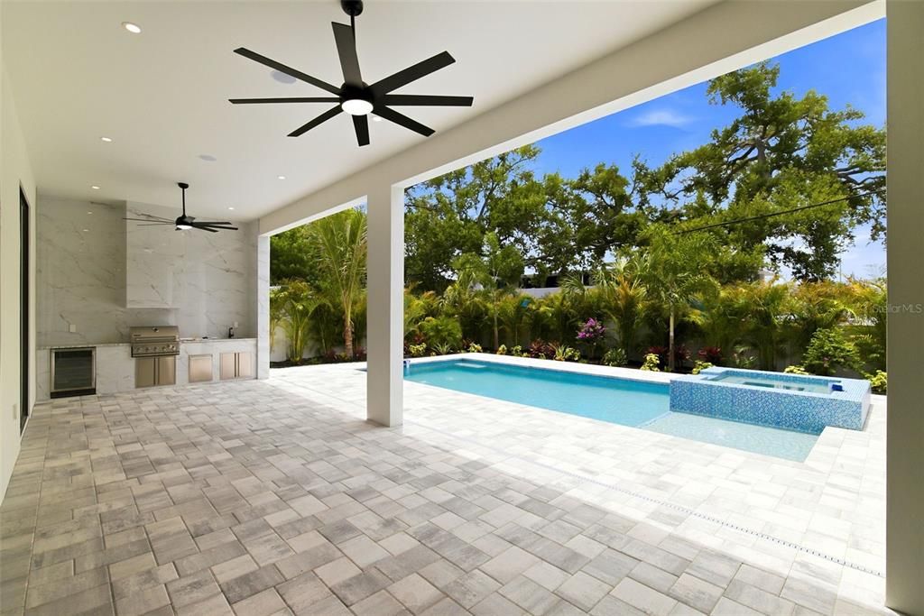 For Sale: $2,860,000 (5 beds, 5 baths, 4165 Square Feet)