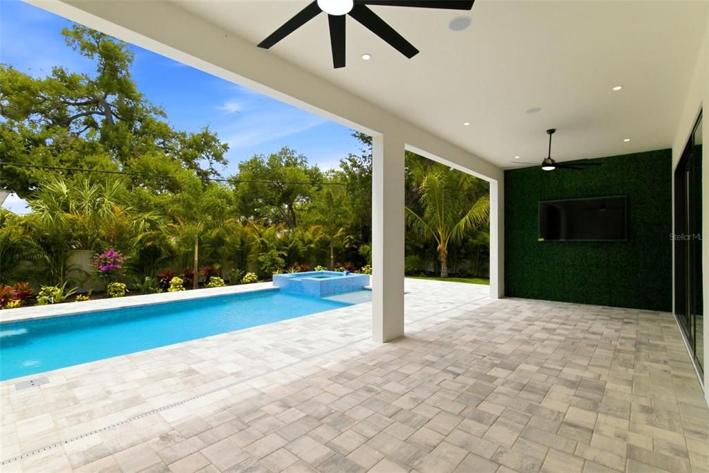 For Sale: $2,860,000 (5 beds, 5 baths, 4165 Square Feet)