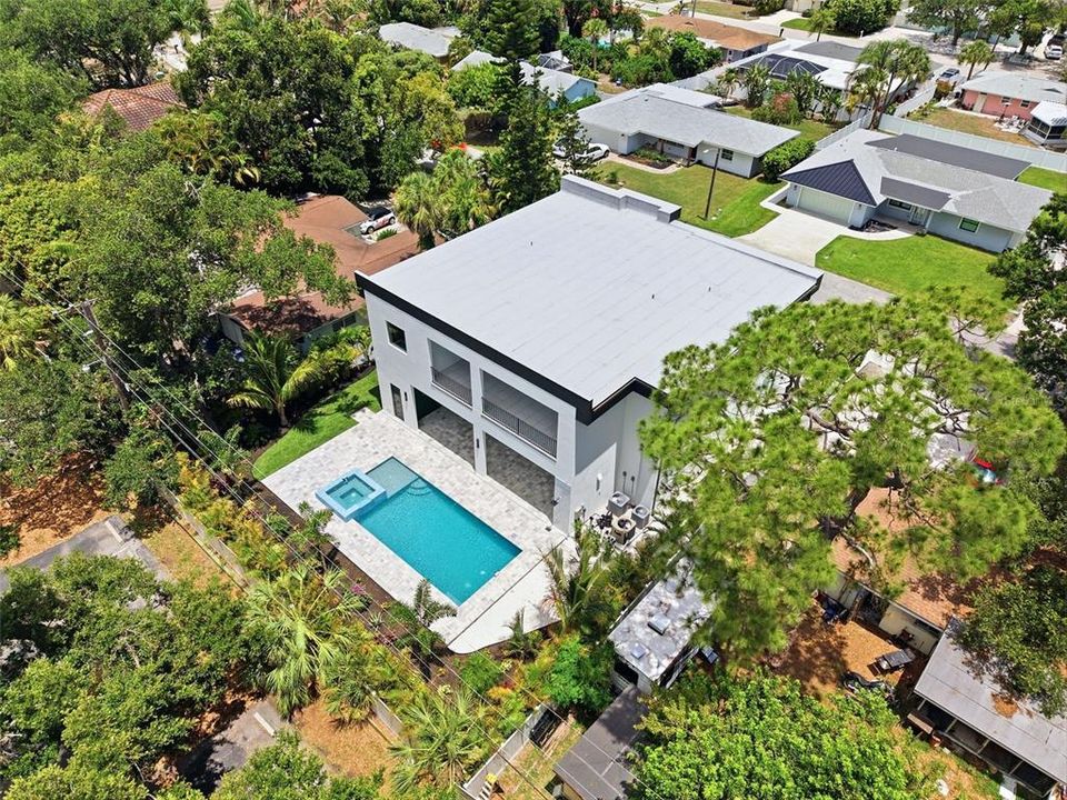 For Sale: $2,860,000 (5 beds, 5 baths, 4165 Square Feet)