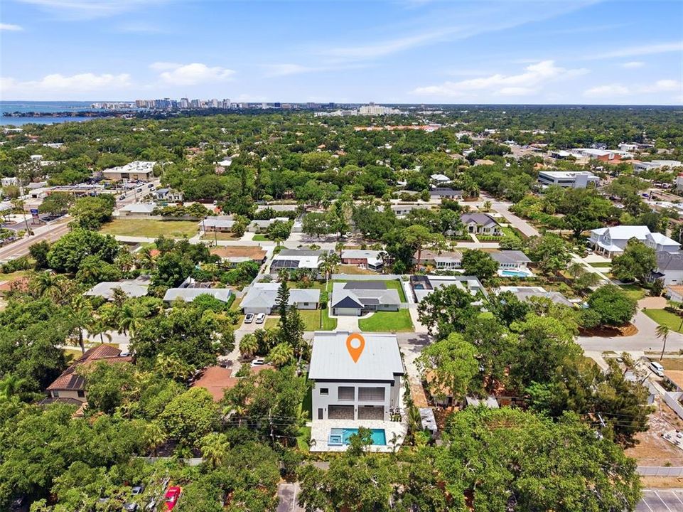 For Sale: $2,860,000 (5 beds, 5 baths, 4165 Square Feet)