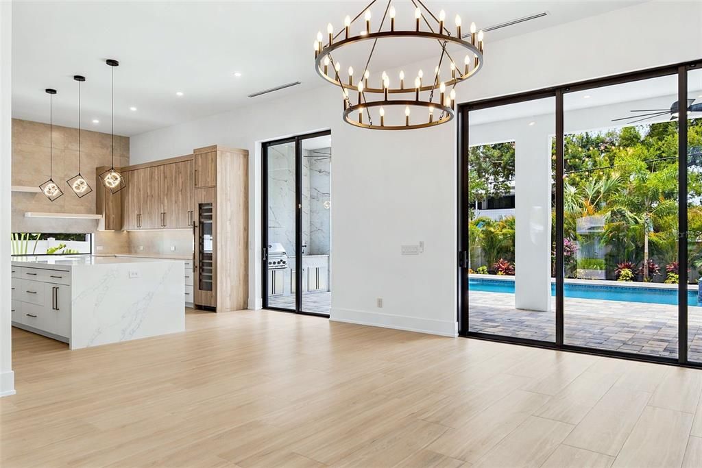 For Sale: $2,860,000 (5 beds, 5 baths, 4165 Square Feet)